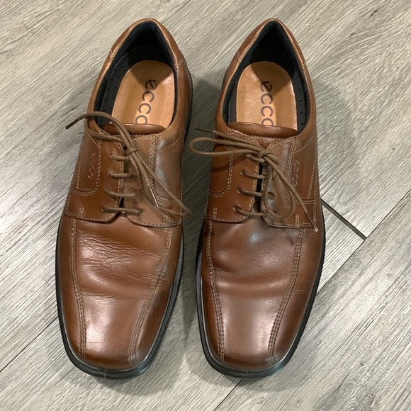 ECCO Helsinki Lace Up Brown Leather Oxfords size 11 - Picture 1 of 10